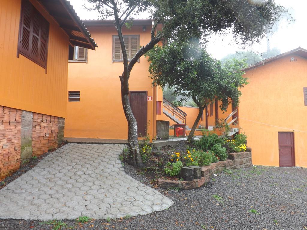 Pousada Barth Canela Bagian luar foto